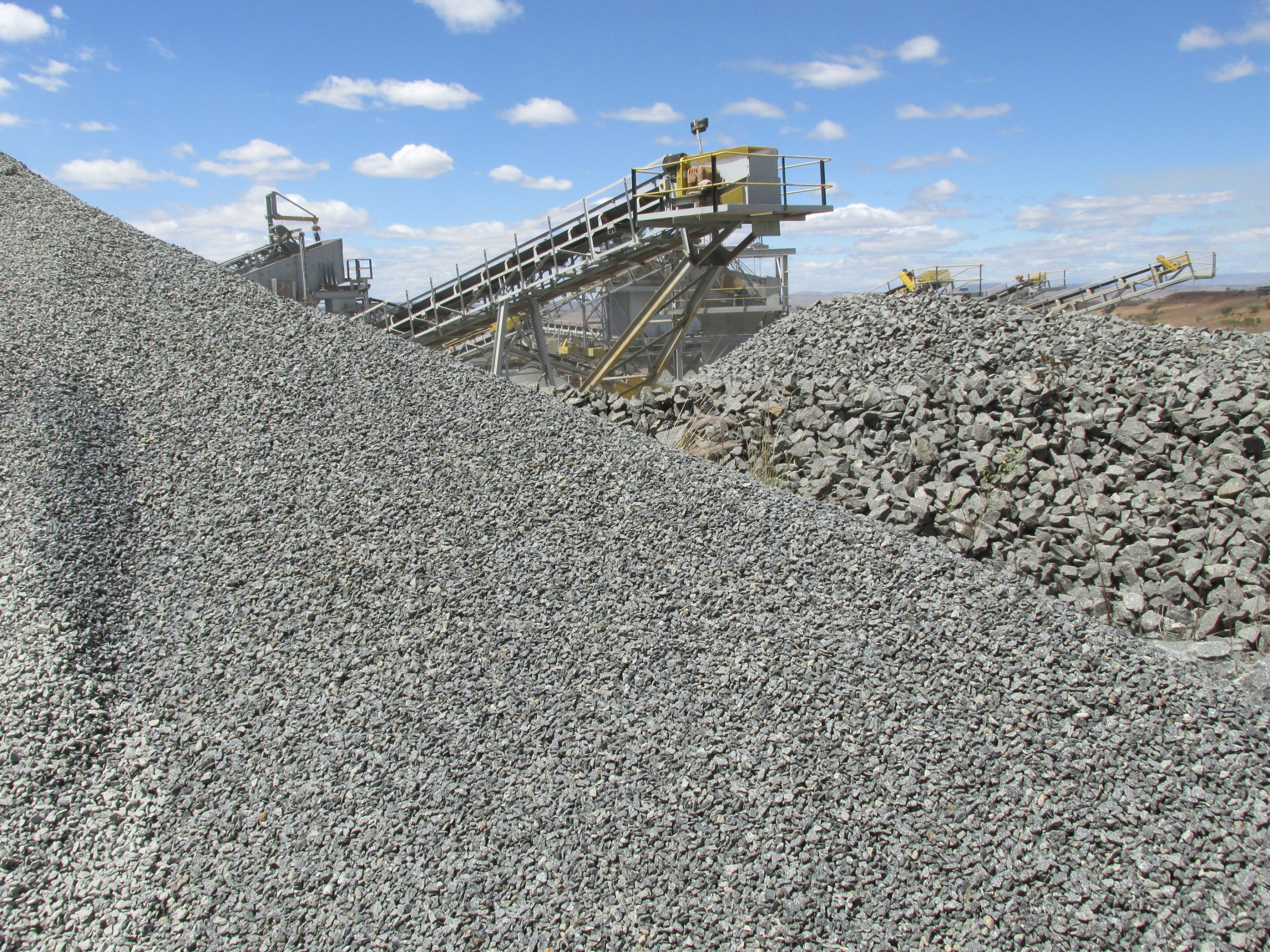 ENVIRONMENTALLY FRIENDLIER AGGREGATES FOR CONSTRUCTION