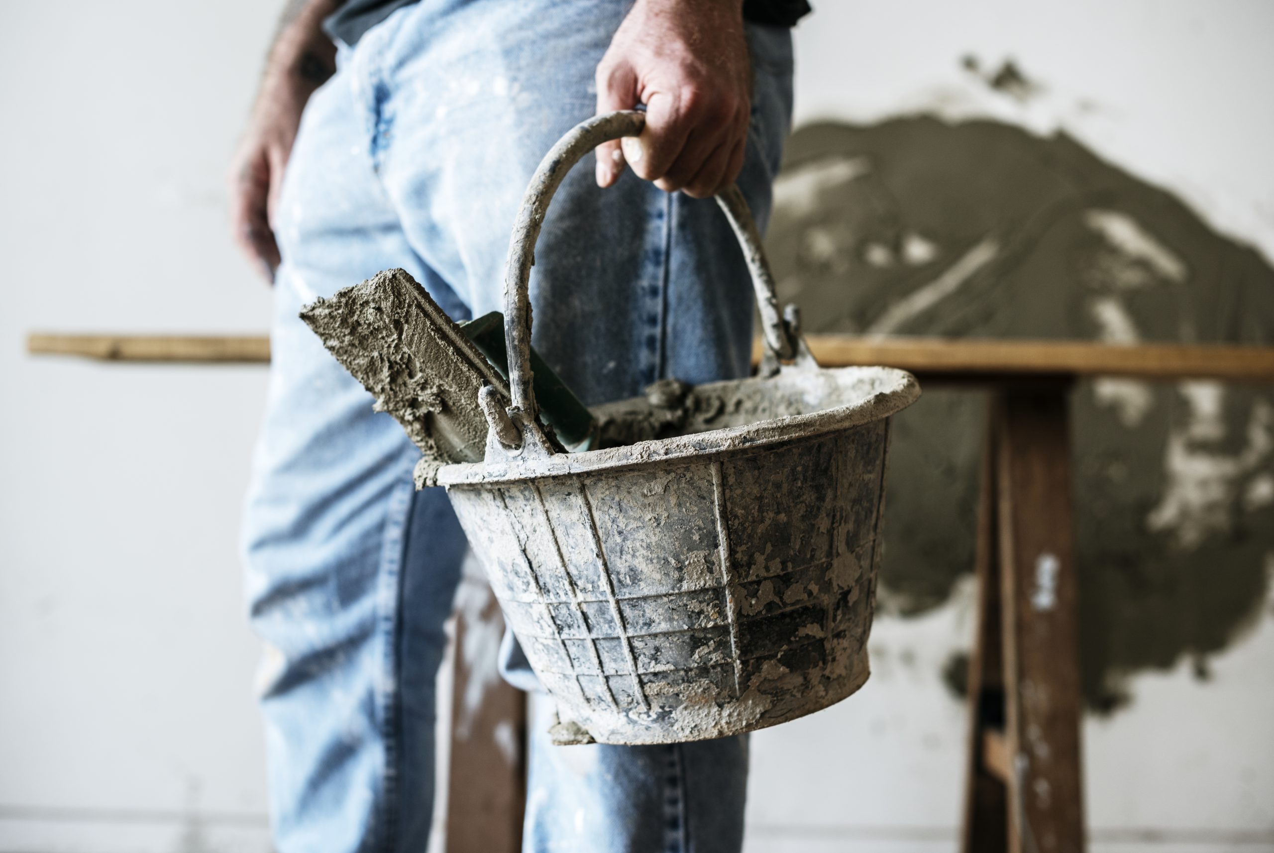 MIXING CONCRETE AT HOME FOR DIY PROJECTS