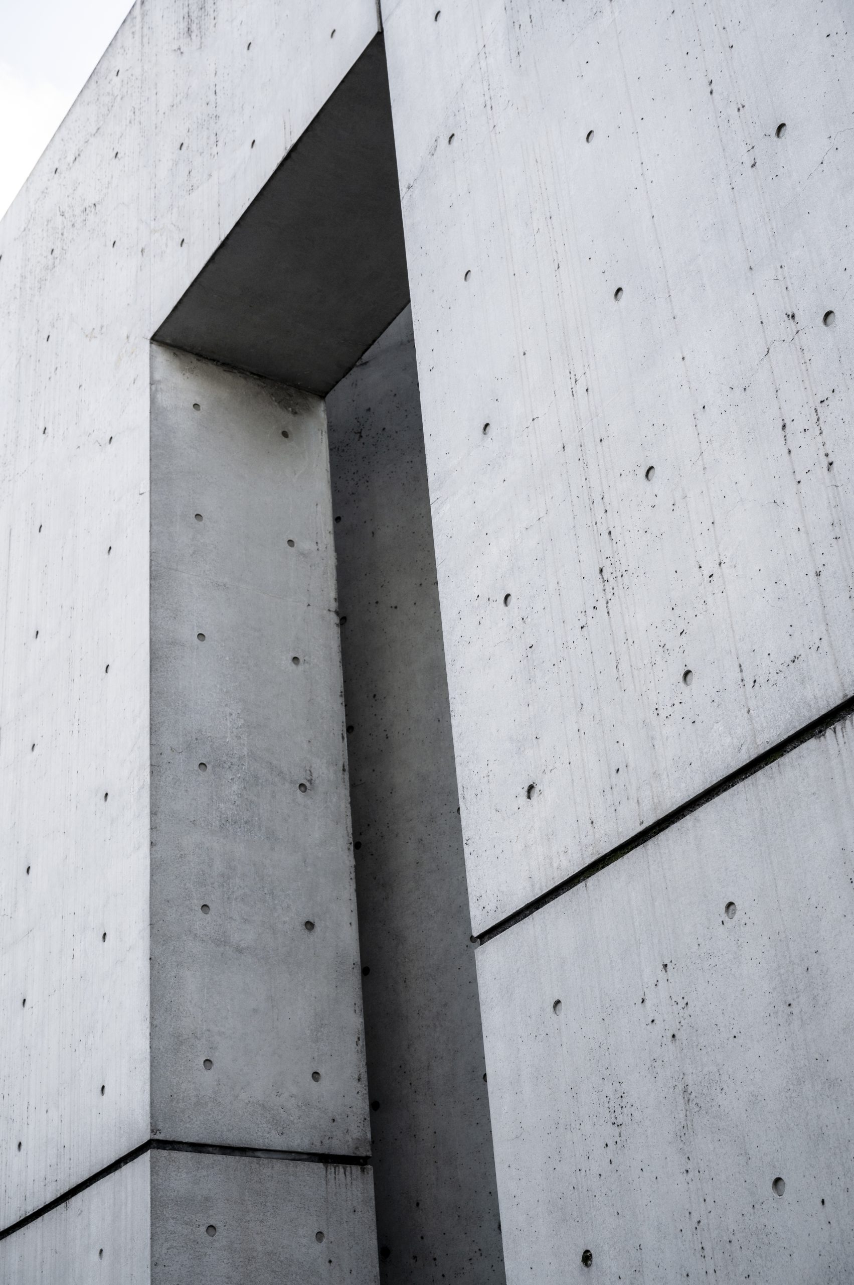 CONCRETE REMAINS THE BUILDING MATERIAL OF THE FUTURE