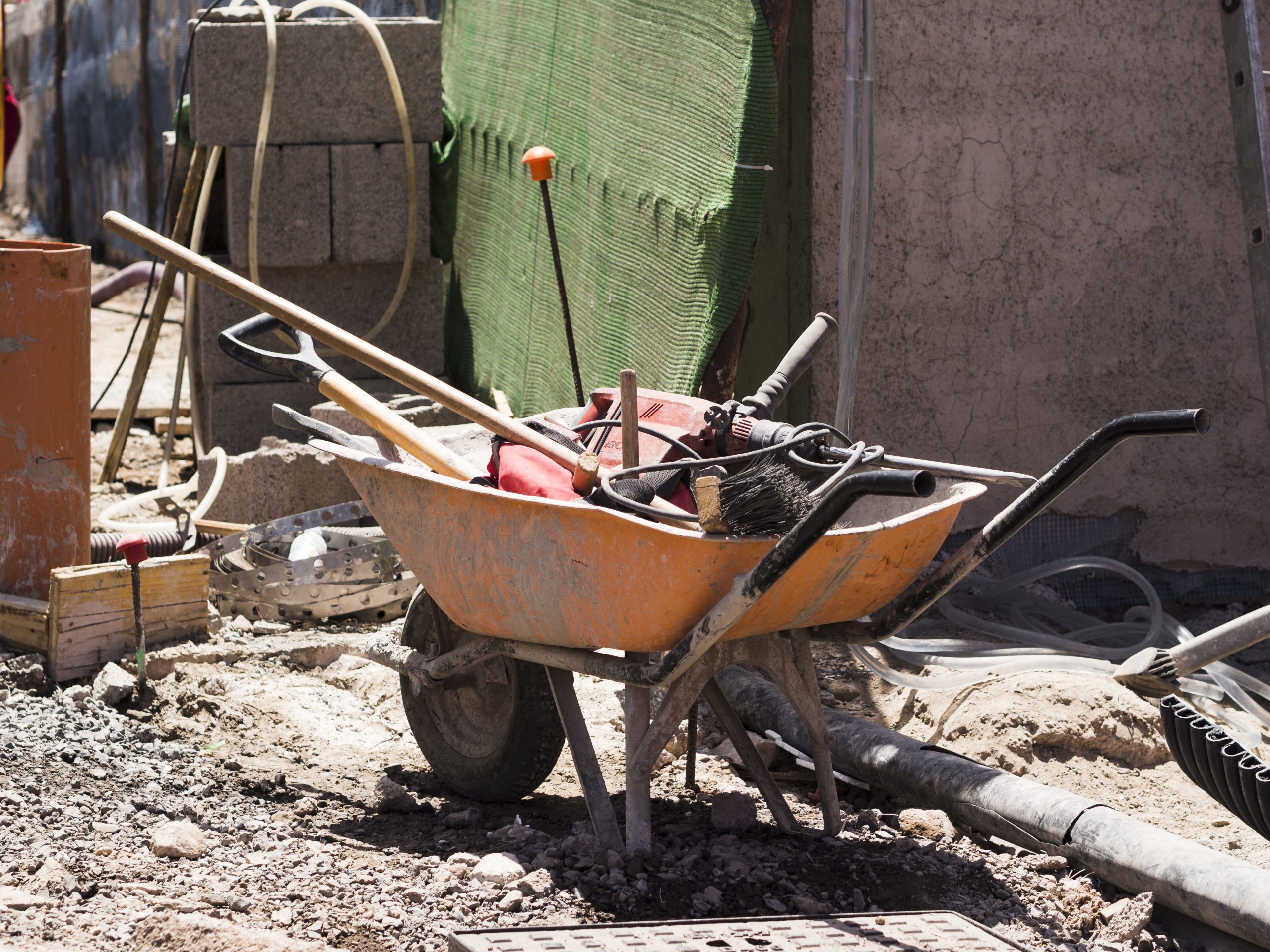 EVERYTHING ABOUT WHEELBARROWS