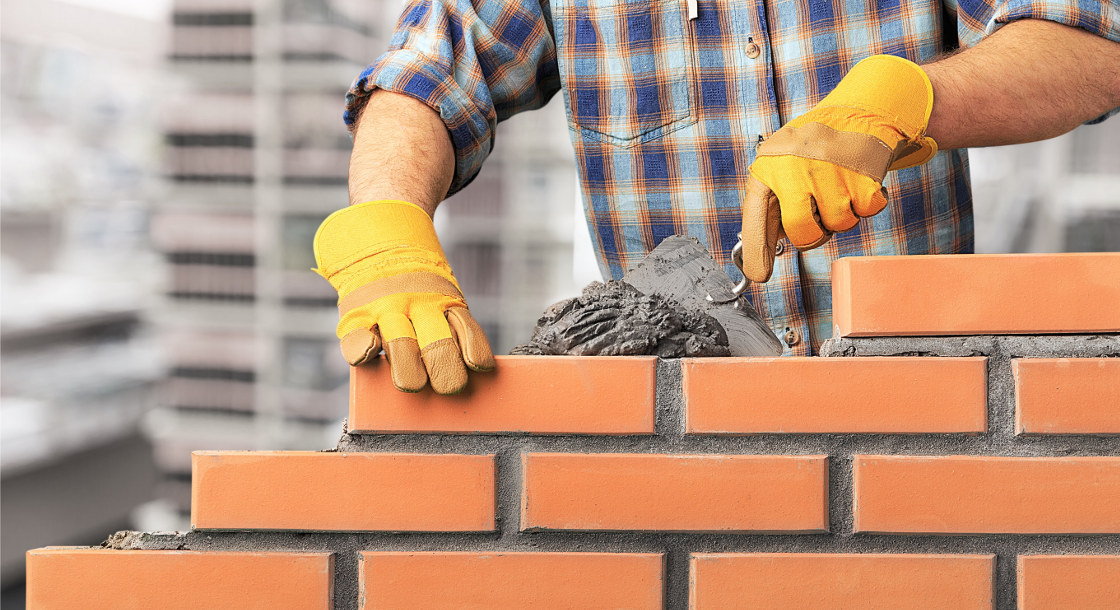 HOW TO LAY A FOUNDATION FOR A DIY BOUNDARY WALL IN CLAY GROUND