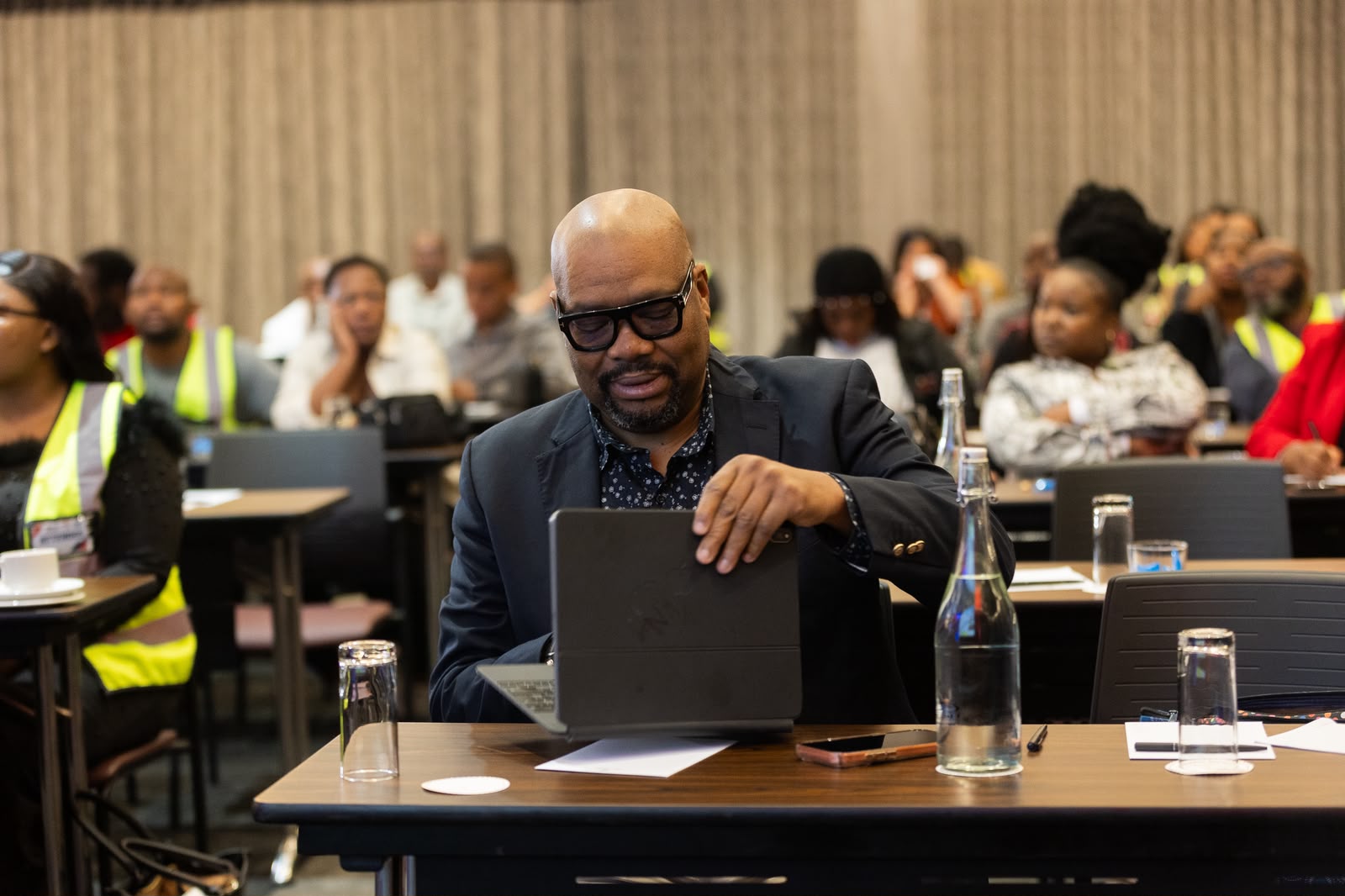 CONSTRUCTION MANAGEMENT COURSE STRENGTHENS CONTRACTORS