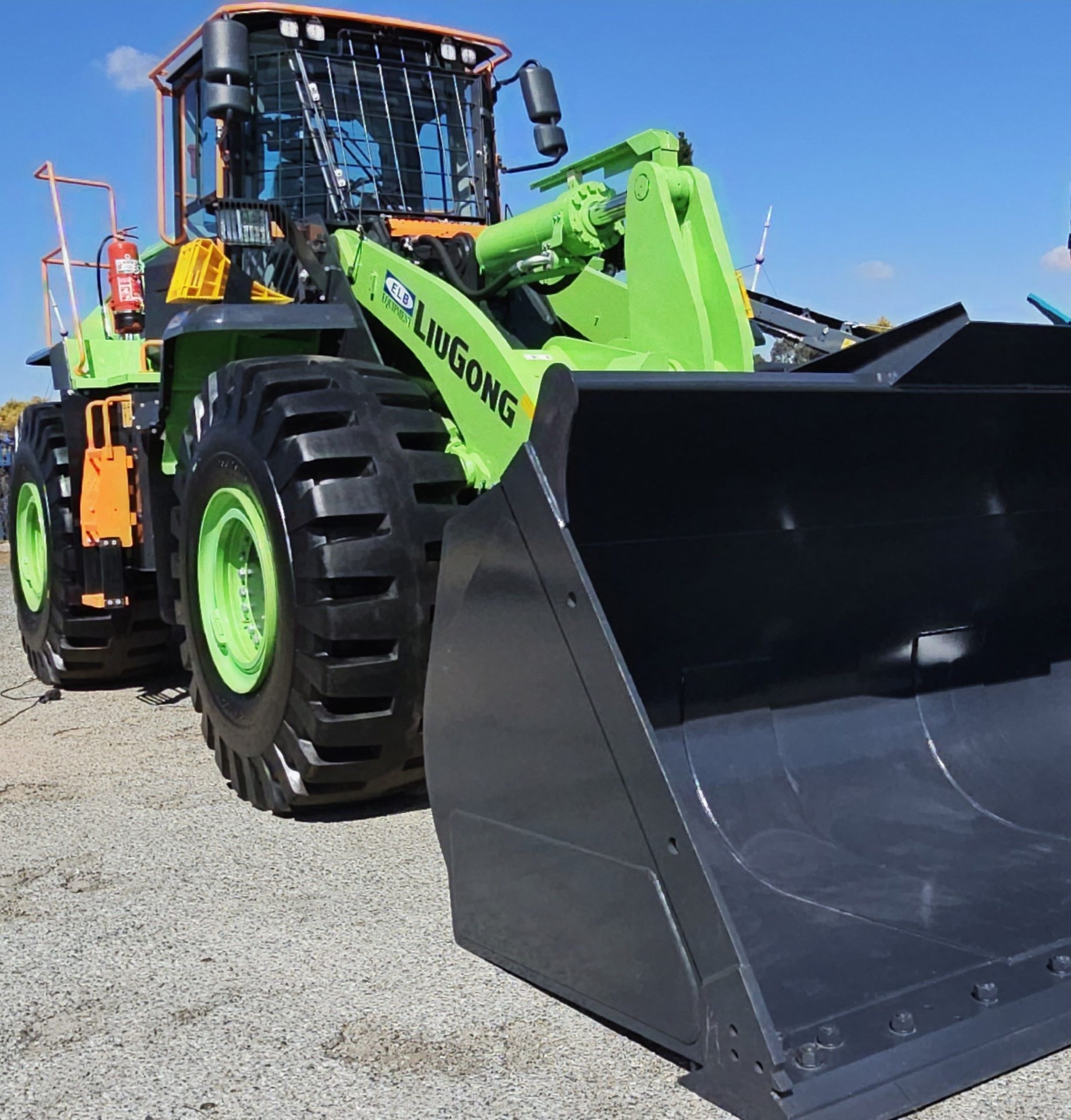 ELECTRIC EXPERIENCE WOWS EARTHMOVING FLEET BUYERS