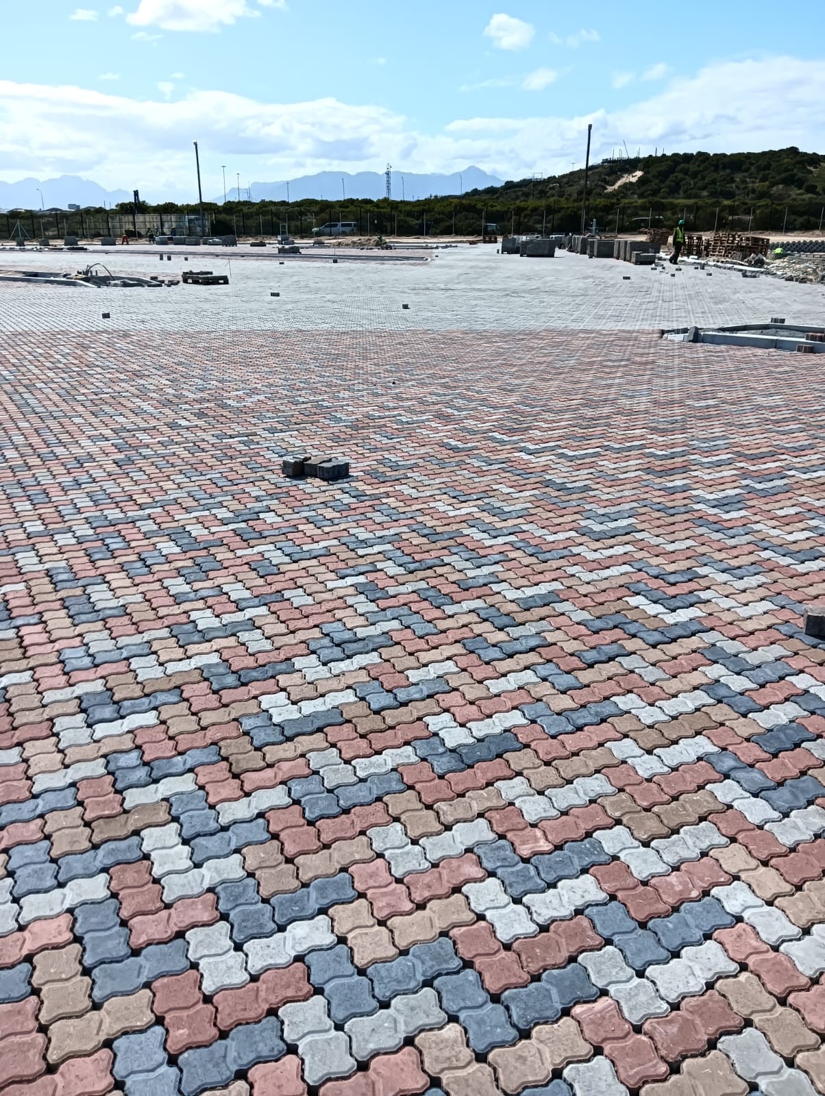 KHAYELITSHA PAVING PROJECT TICKS ALL THE BOXES